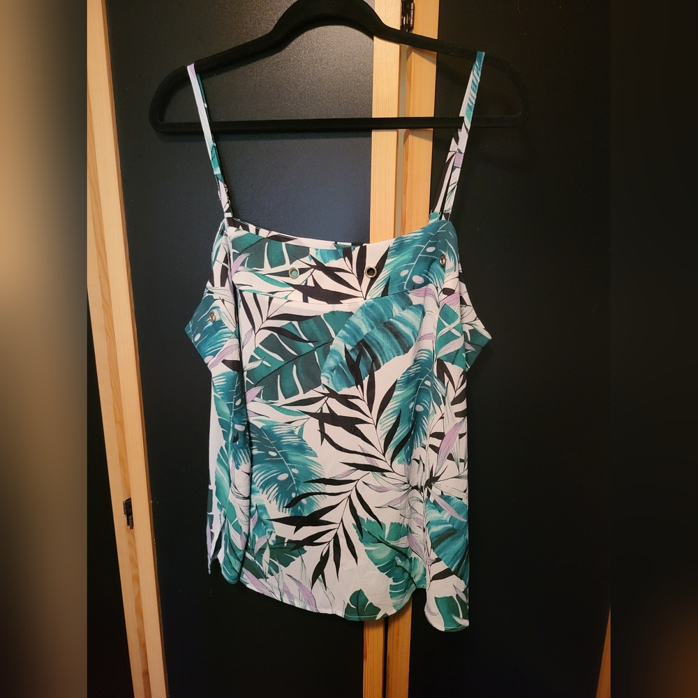 NWT XXL Tropical Leaf Print Tank Top